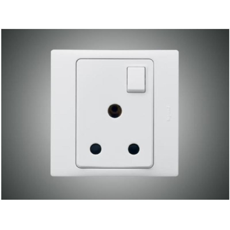 15A 3 Pin Socket + Switch Mallia white (281128)