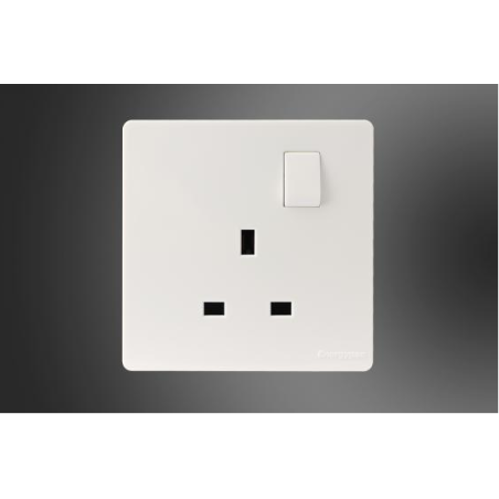 VENICE 13A 3 PIN SOCKET + SWITCH