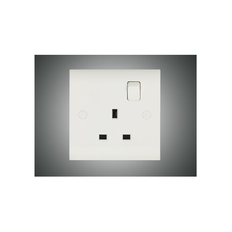 13A 3 PIN SOCKET+ SWITCH-ELEGANT