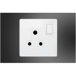 13A 3 Pin Socket with Switch-White (MGS2034/W)